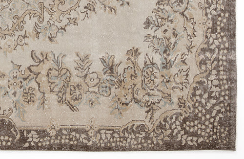 Load image 1 in gallery view. Glufoen - Vintage Medallion Rug - 6'1 X 9'9
