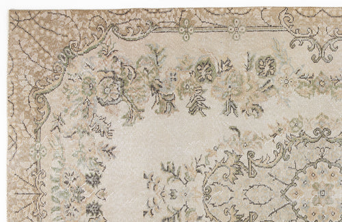 Load image 1 in gallery view. Kaloel - Vintage Medallion Rug - 5'4 X 9'3