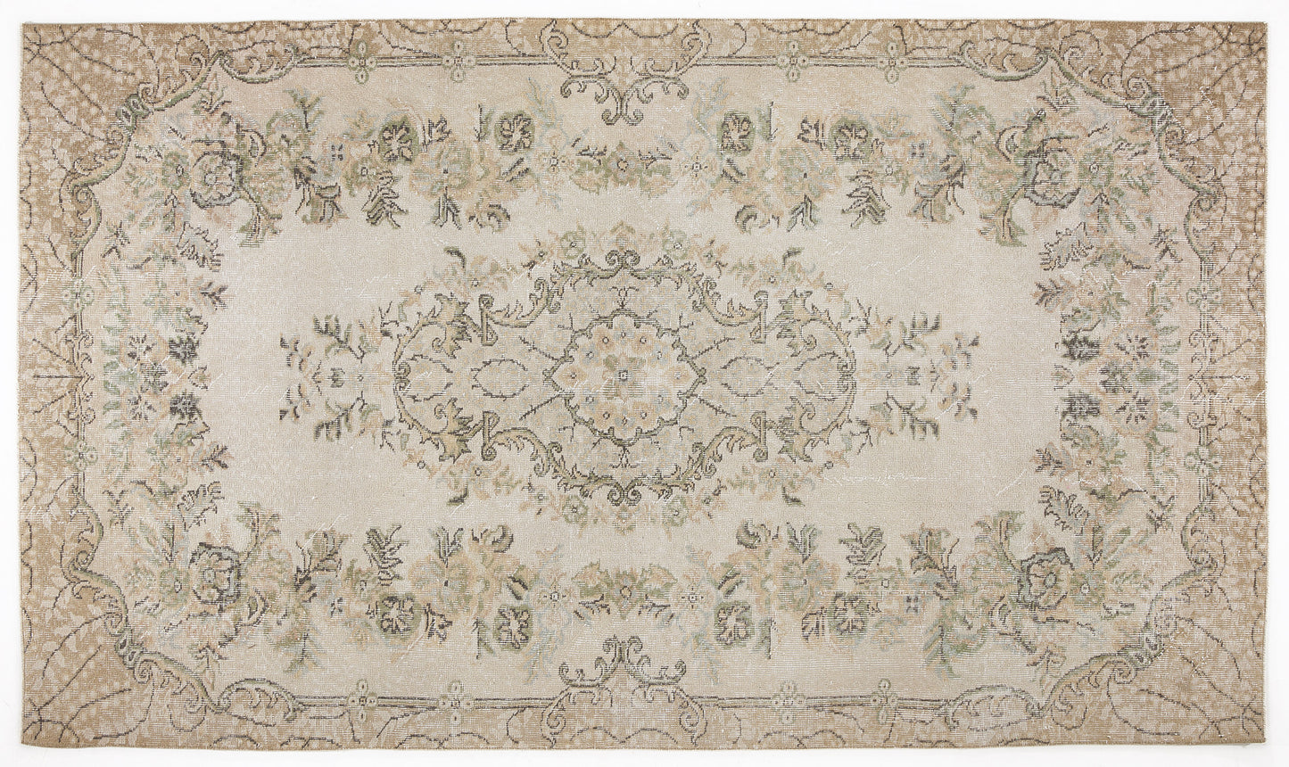 Kaloel - Vintage Medallion Rug - 5'4 X 9'3