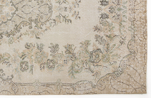 Load image 1 in gallery view. Kaloel - Vintage Medallion Rug - 5'4 X 9'3