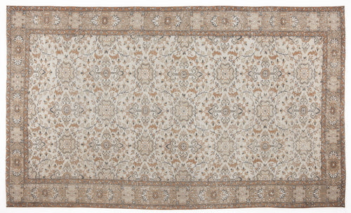Load image 1 in gallery view. Riseva - Vintage Floral Rug - 5'5 X 9'1
