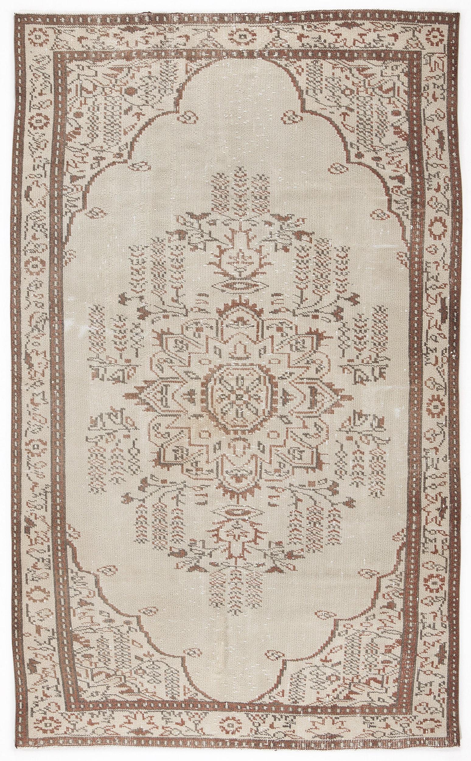 Riazia - Vintage Medallion Rug - 5'1 X 8'7