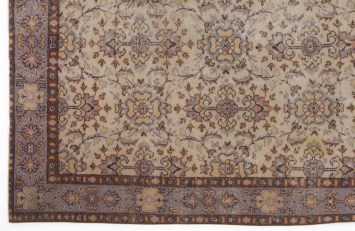 Faane - Vintage Floral Rug - 5'3 X 9'5