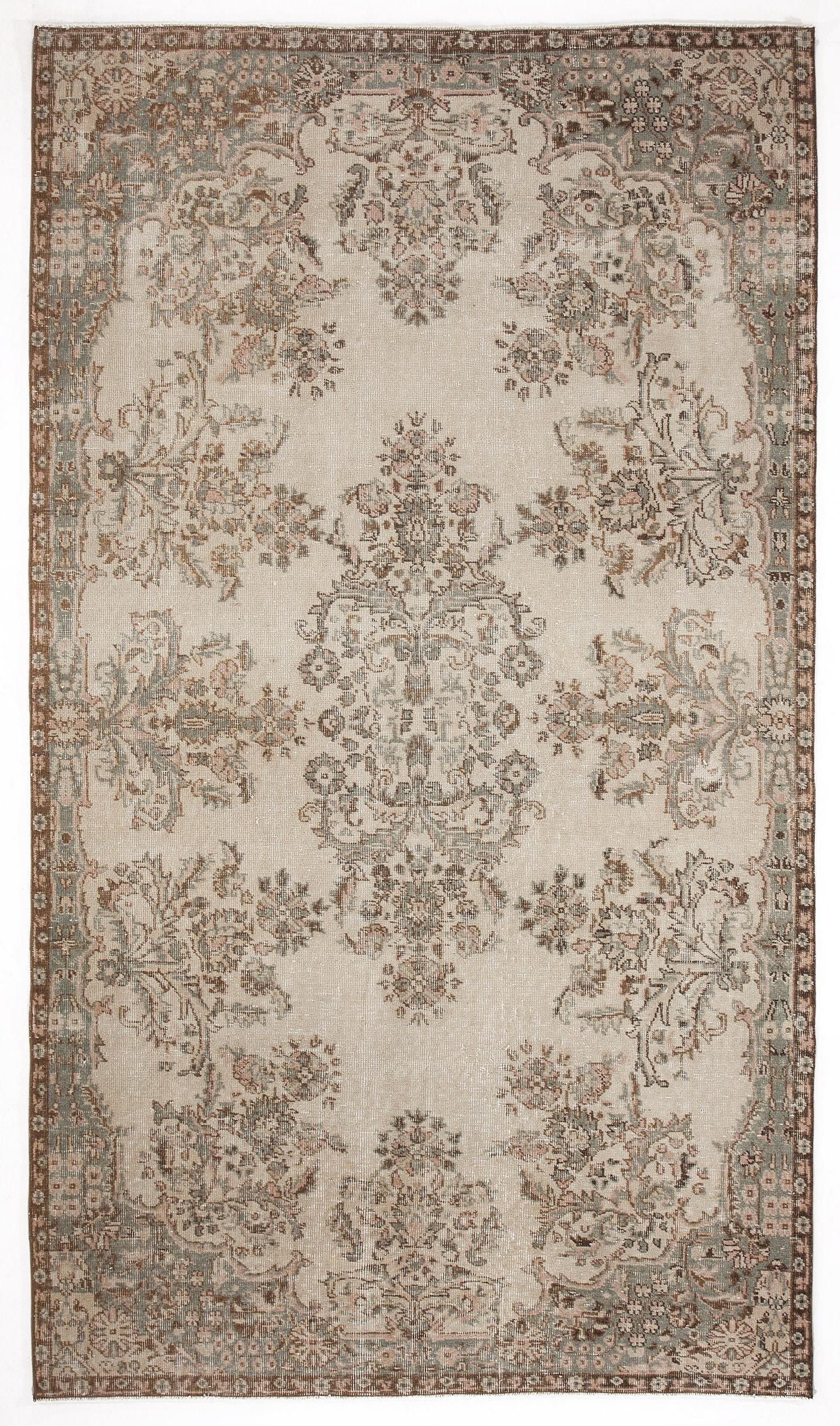 Trien - Vintage Medallion Rug - 5'5 X 9'6