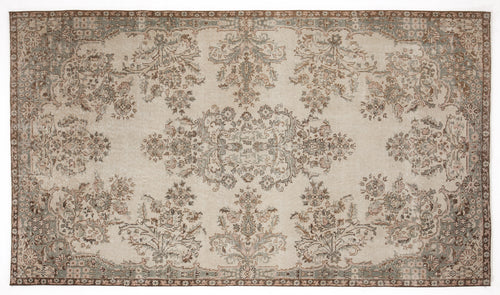 Load image 1 in gallery view. Trien - Vintage Medallion Rug - 5'5 X 9'6