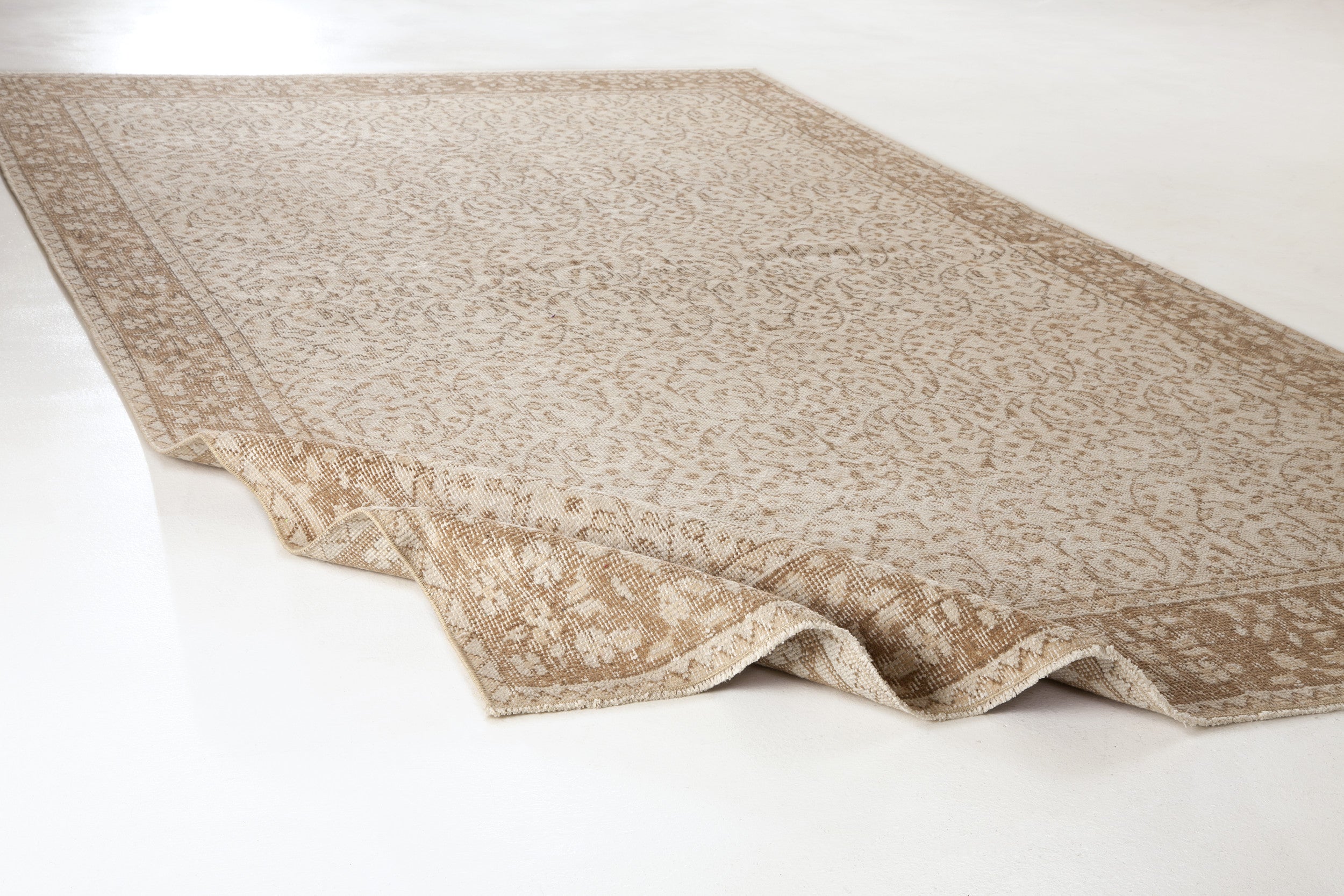 Bezeos - Vintage Floral Rug - 5'3 X 8'8