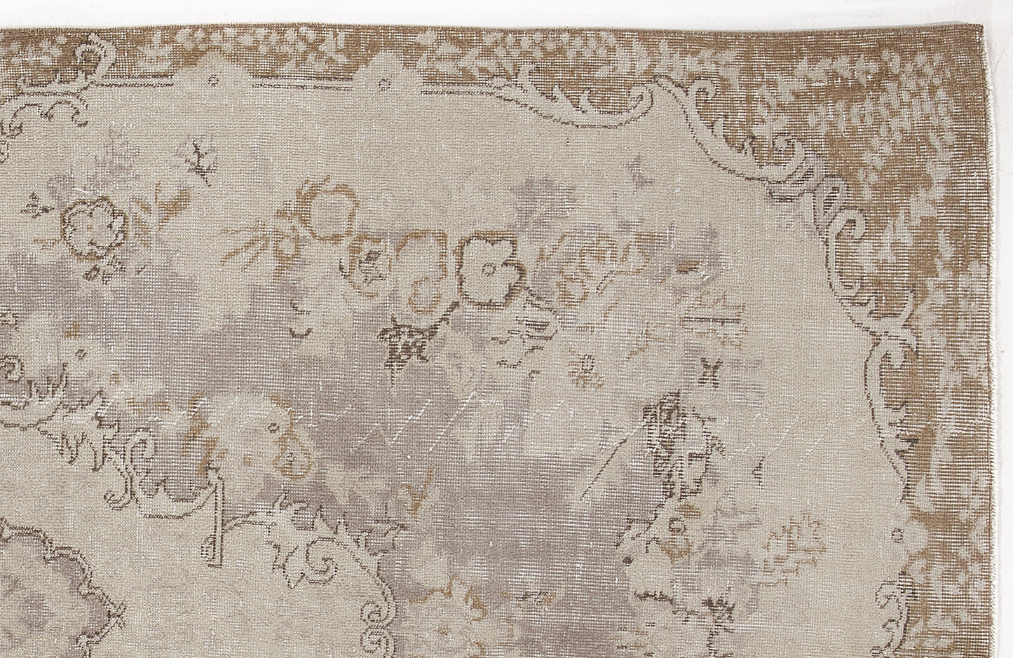 Slososa - Vintage Medallion Rug - 5'5 X 9'1