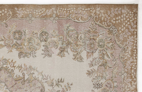 Load image 1 in gallery view. Paema - Vintage Medallion Rug - 5'10 X 9'7
