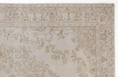 Load image 1 in gallery view. Shaeseta - Vintage Medallion Rug - 6'0 X 9'3