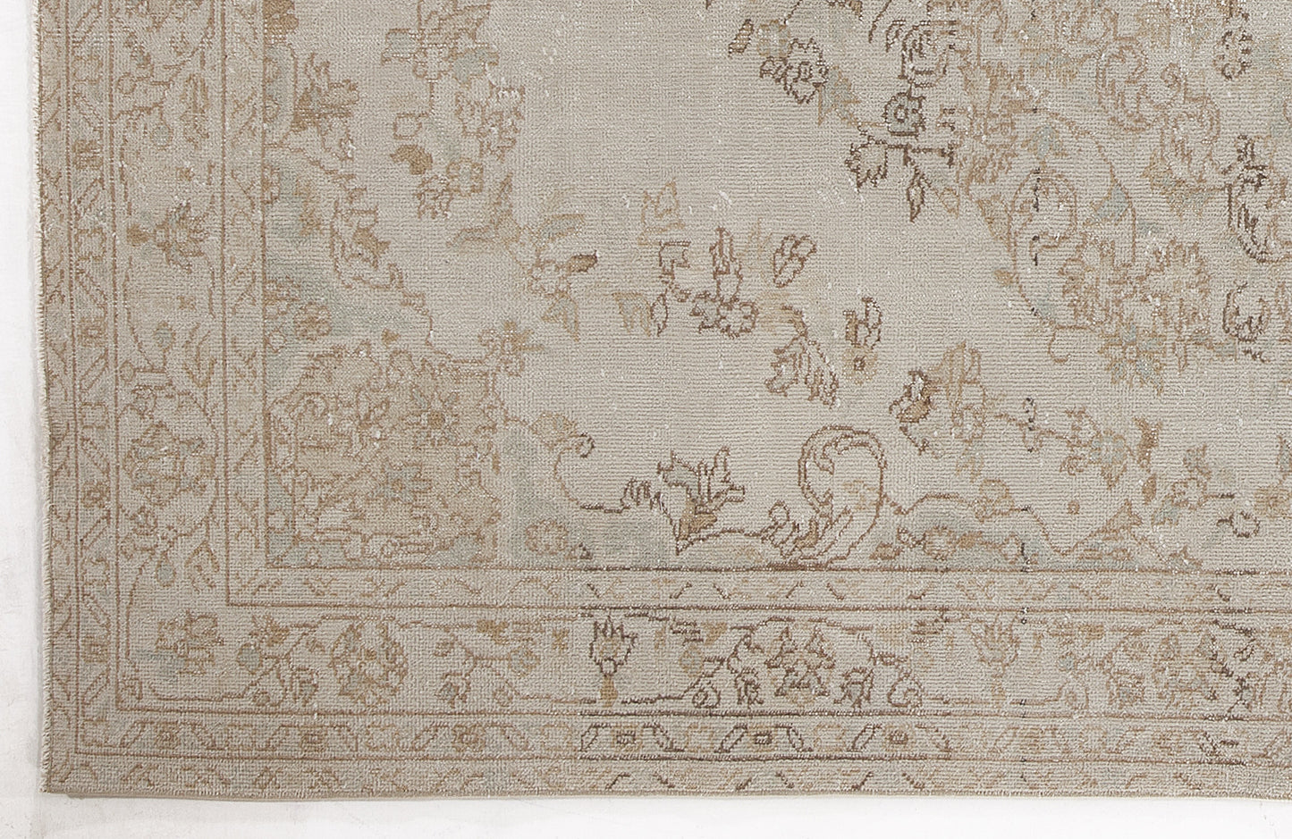 Shaeseta - Vintage Medallion Rug - 6'0 X 9'3