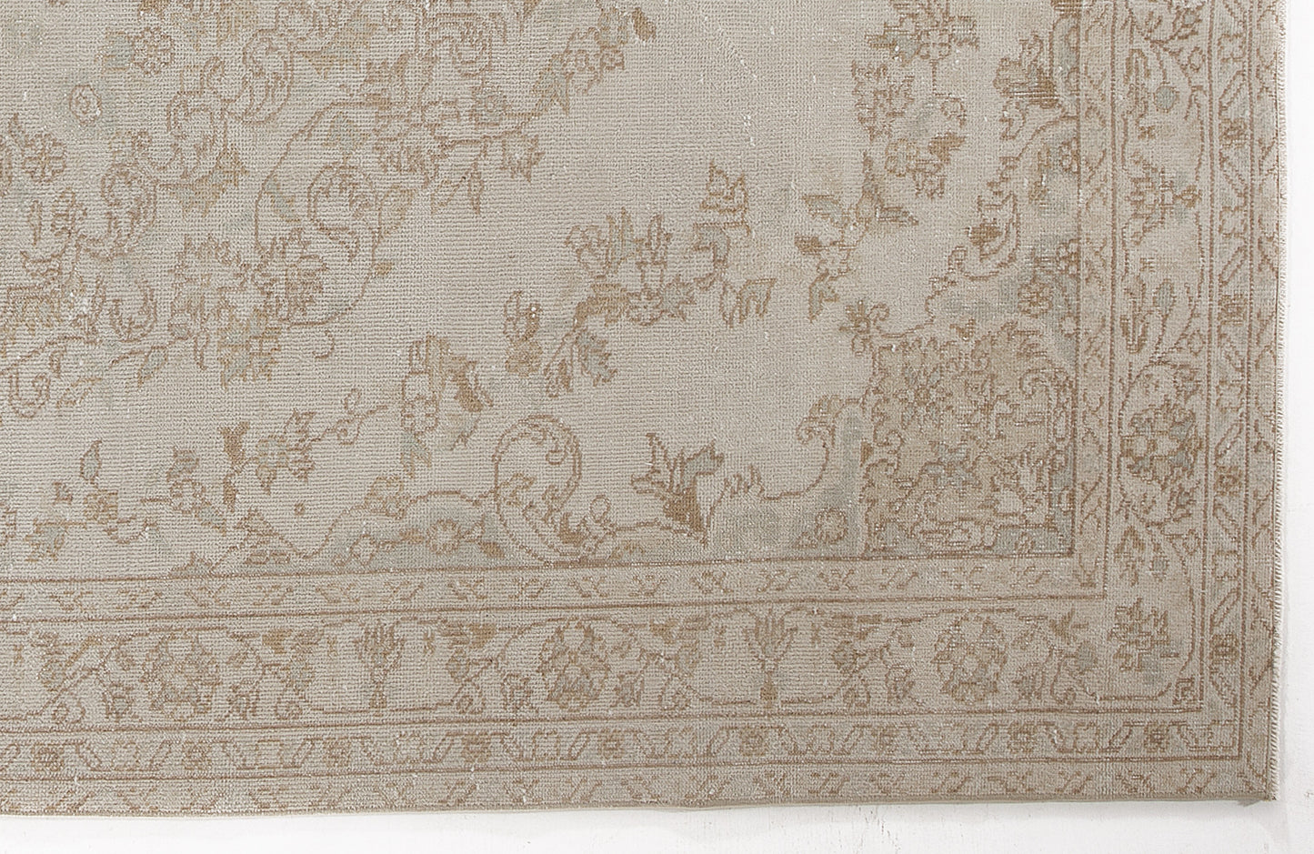Shaeseta - Vintage Medallion Rug - 6'0 X 9'3