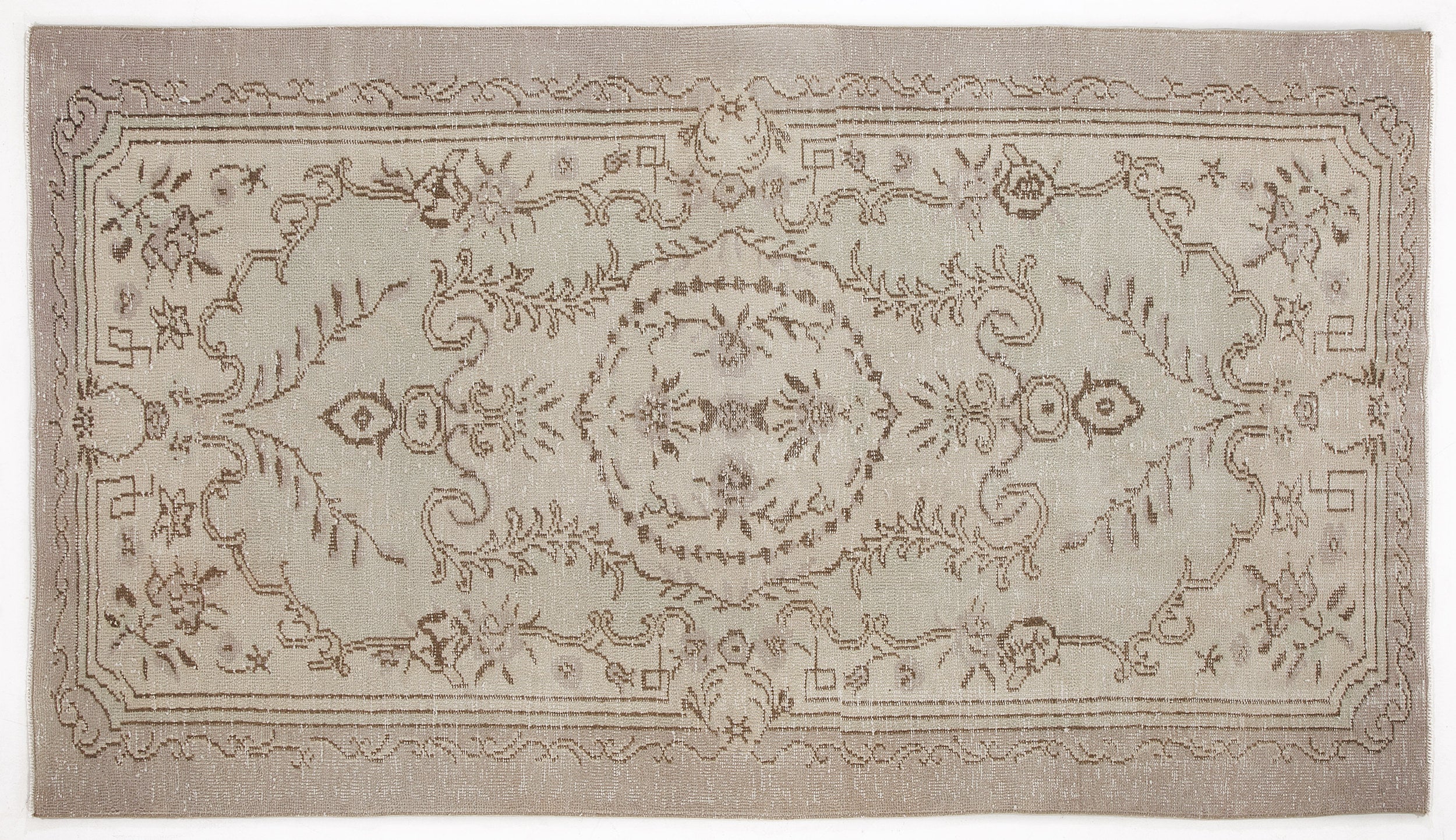 Turina - Vintage Medallion Rug - 4'10 X 8'8