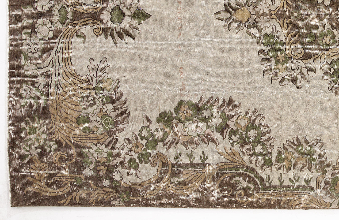 Crufeta - Vintage Medallion Rug - 5'7 X 10'2