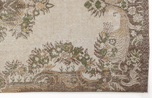 Load image 1 in gallery view. Crufeta - Vintage Medallion Rug - 5'7 X 10'2
