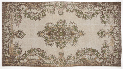 Load image 1 in gallery view. Crufeta - Vintage Medallion Rug - 5'7 X 10'2