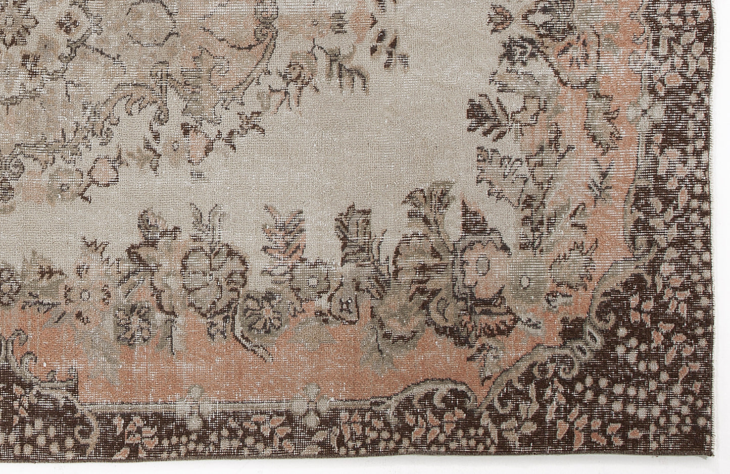 Grayn - Vintage Medallion Rug - 5'7 X 9'1
