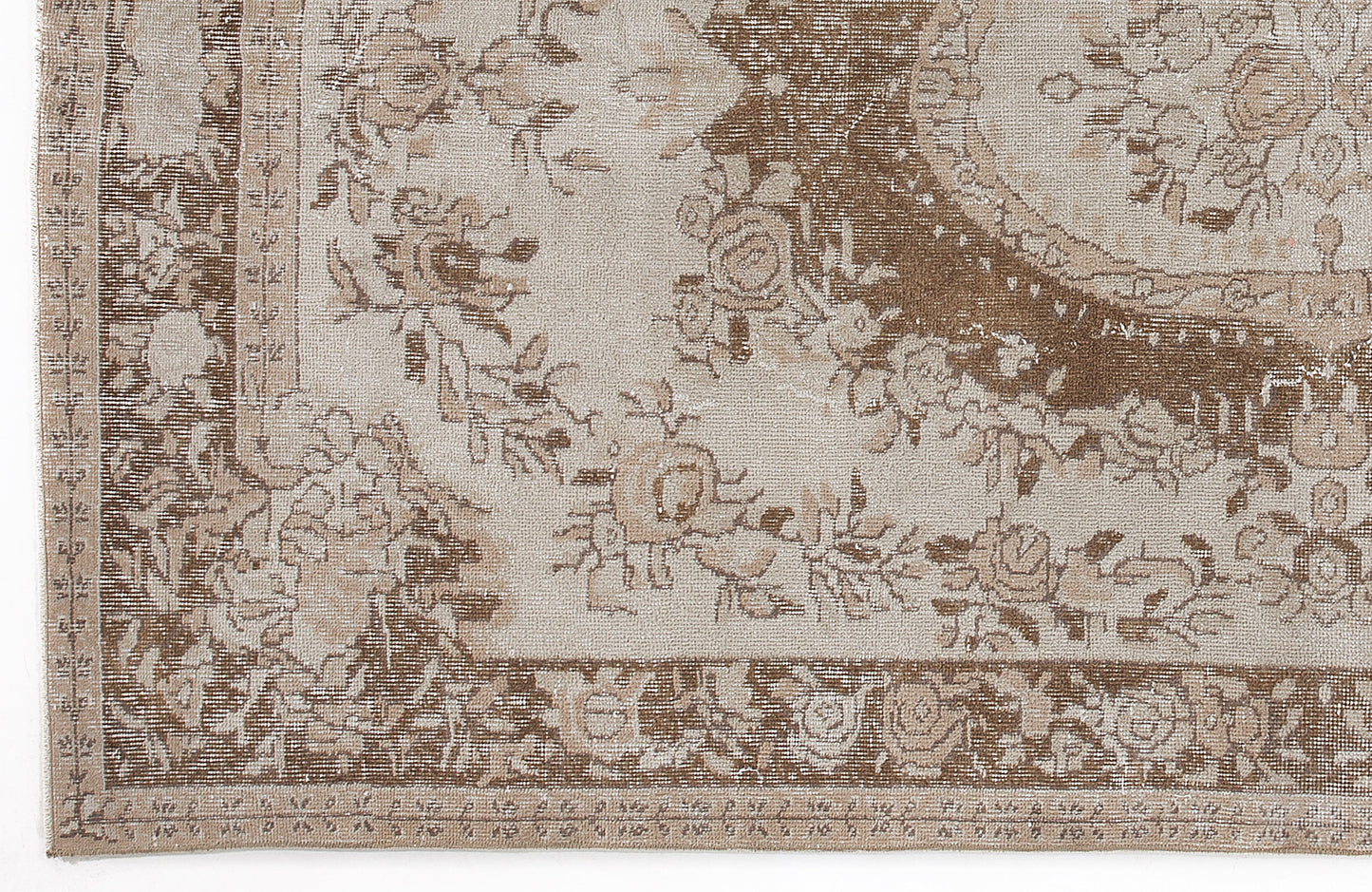 Copoar - Vintage Medallion Rug - 5'7 X 9'4