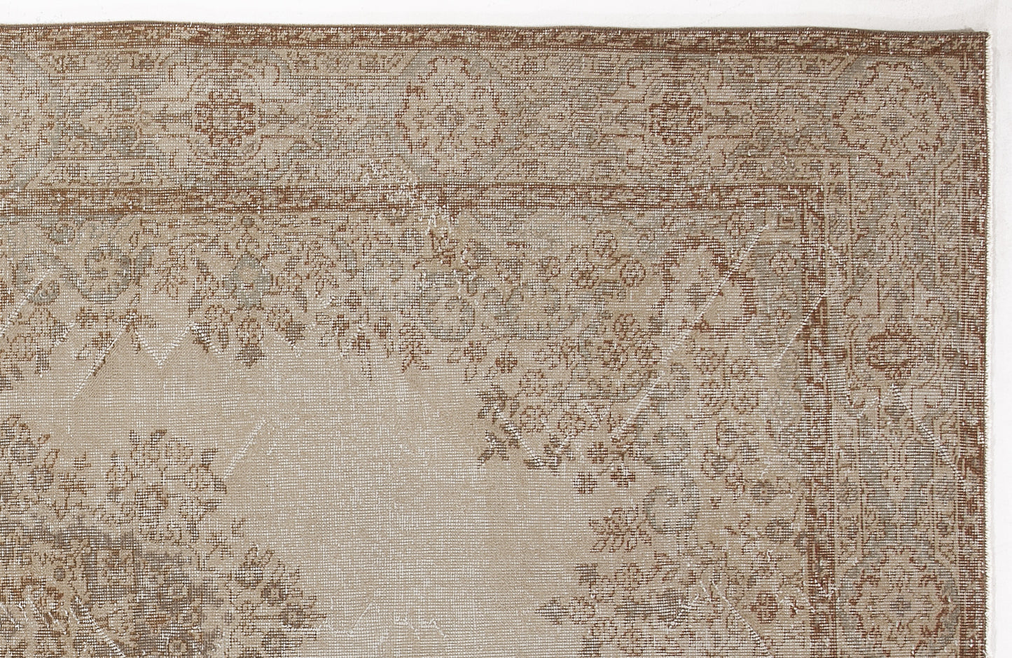 Pauta - Vintage Medallion Rug - 5'8 X 9'3