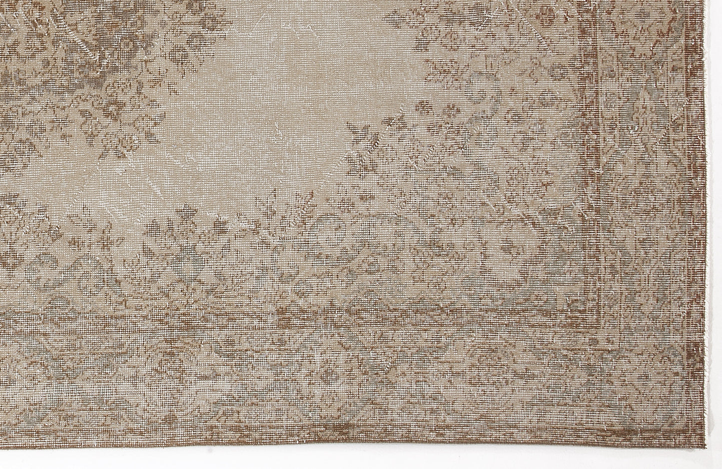 Pauta - Vintage Medallion Rug - 5'8 X 9'3