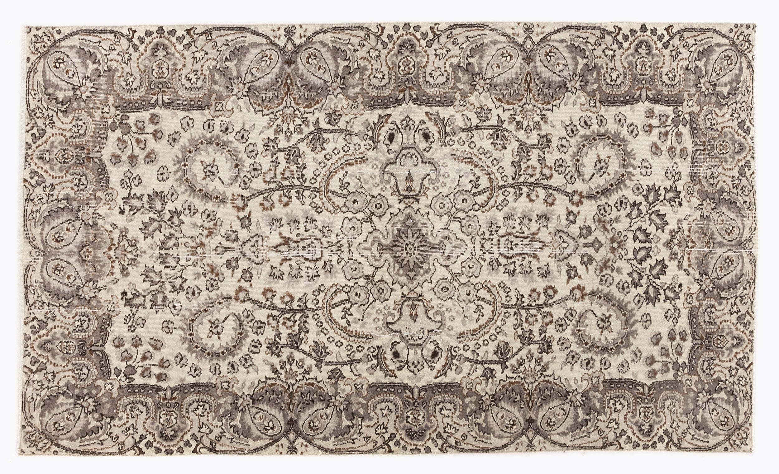 Pitala - Vintage Medallion Rug - 5'1 X 8'8