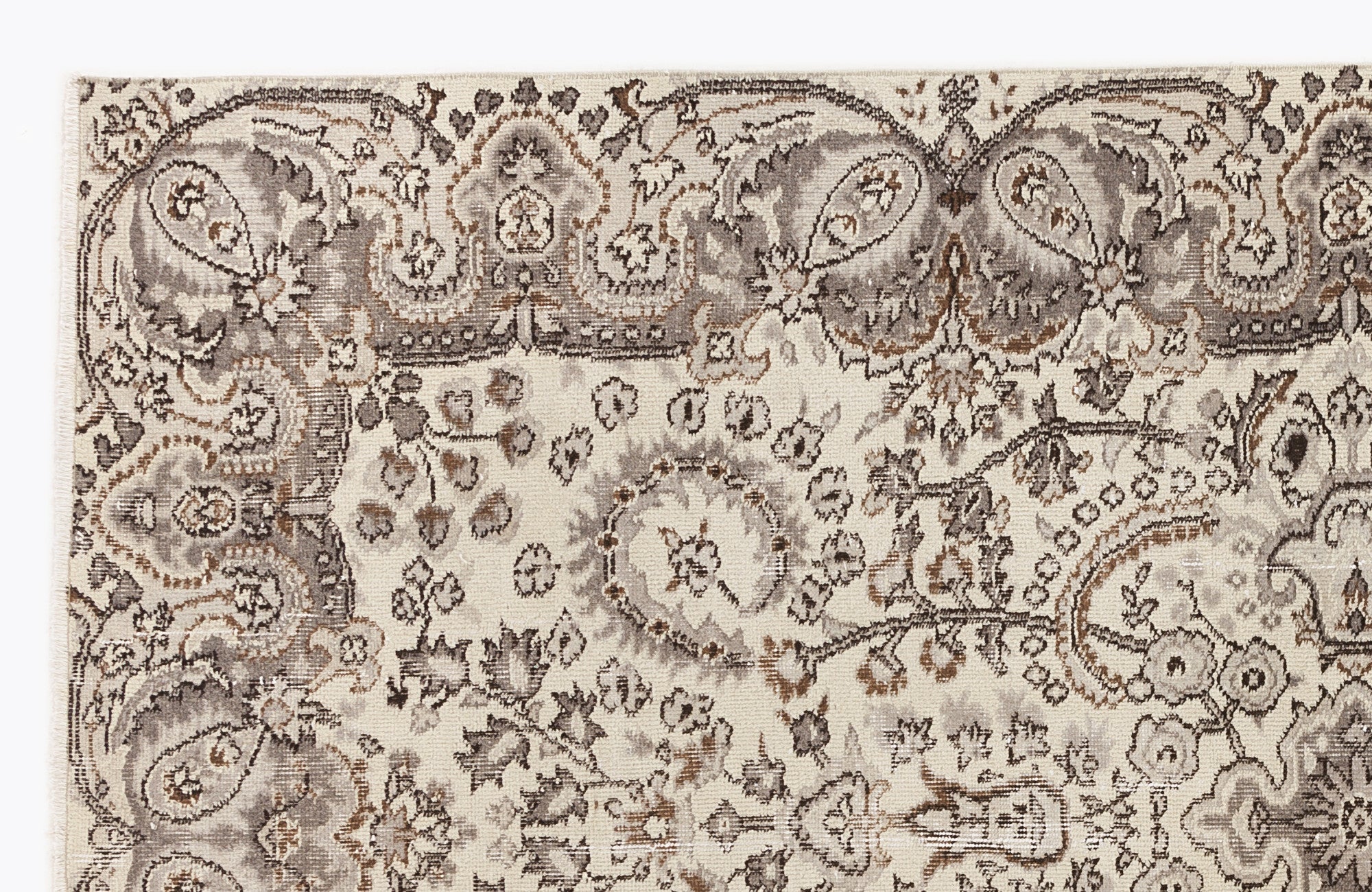 Pitala - Vintage Medallion Rug - 5'1 X 8'8