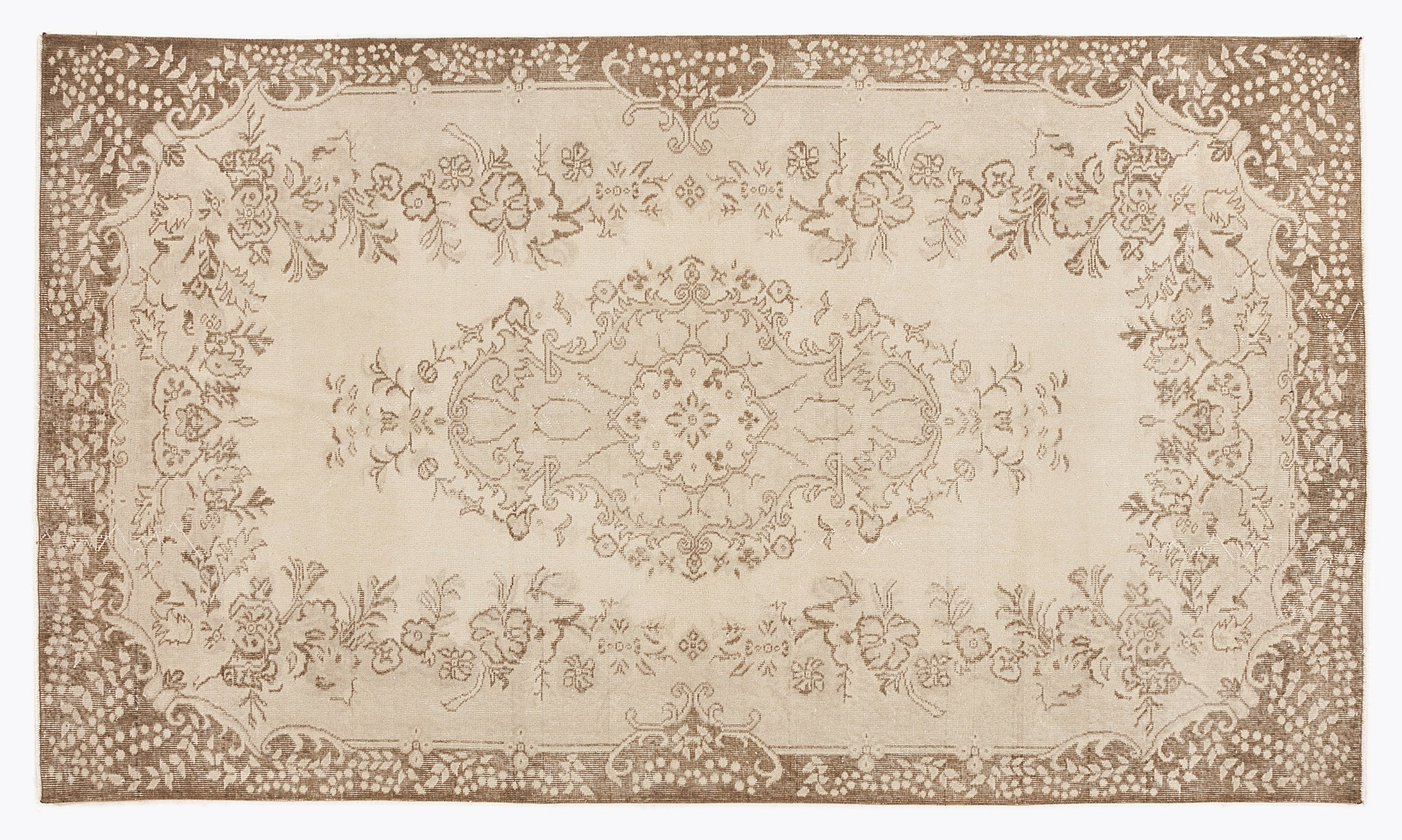 Draeloas - Vintage Medallion Rug - 5'7 X 9'9