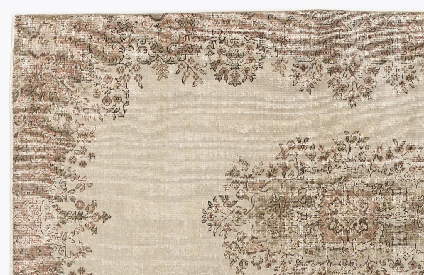 Shova - Vintage Medallion Rug - 5'4 X 8'3