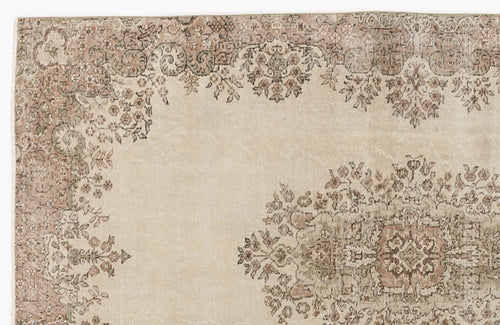 Load image 1 in gallery view. Shova - Vintage Medallion Rug - 5'4 X 8'3