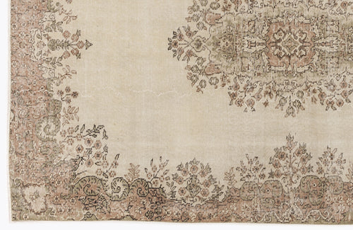 Load image 1 in gallery view. Shova - Vintage Medallion Rug - 5'4 X 8'3