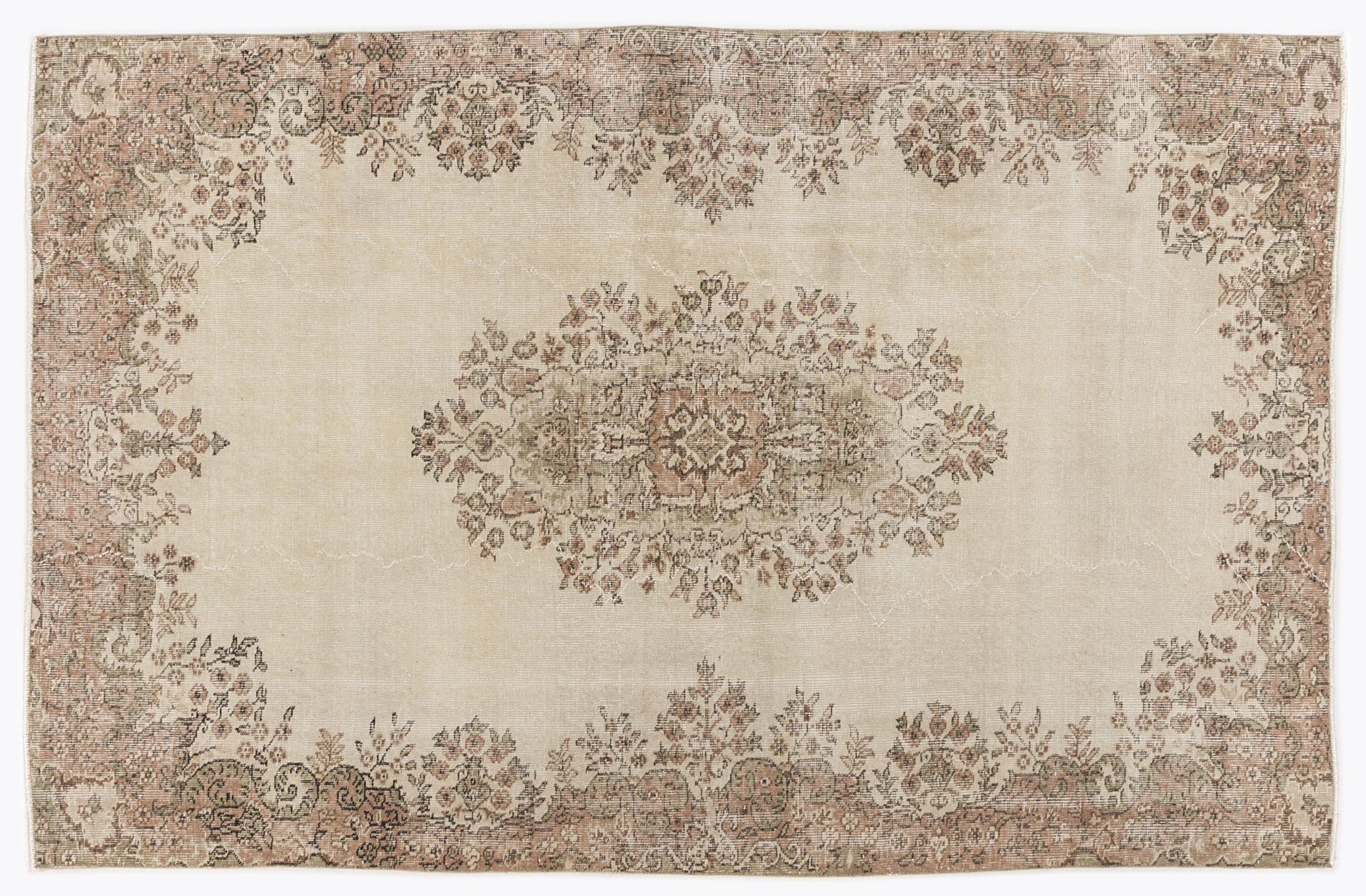Shova - Vintage Medallion Rug - 5'4 X 8'3