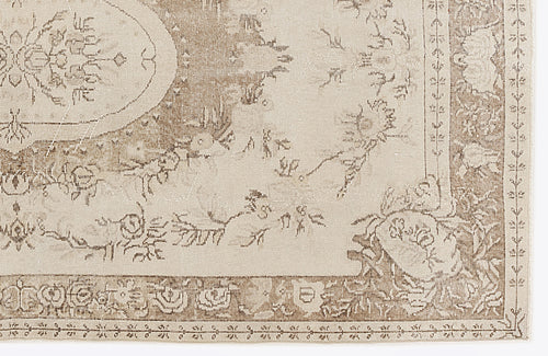 Load image 1 in gallery view. Crulian - Vintage Medallion Rug - 5'7 X 10'3
