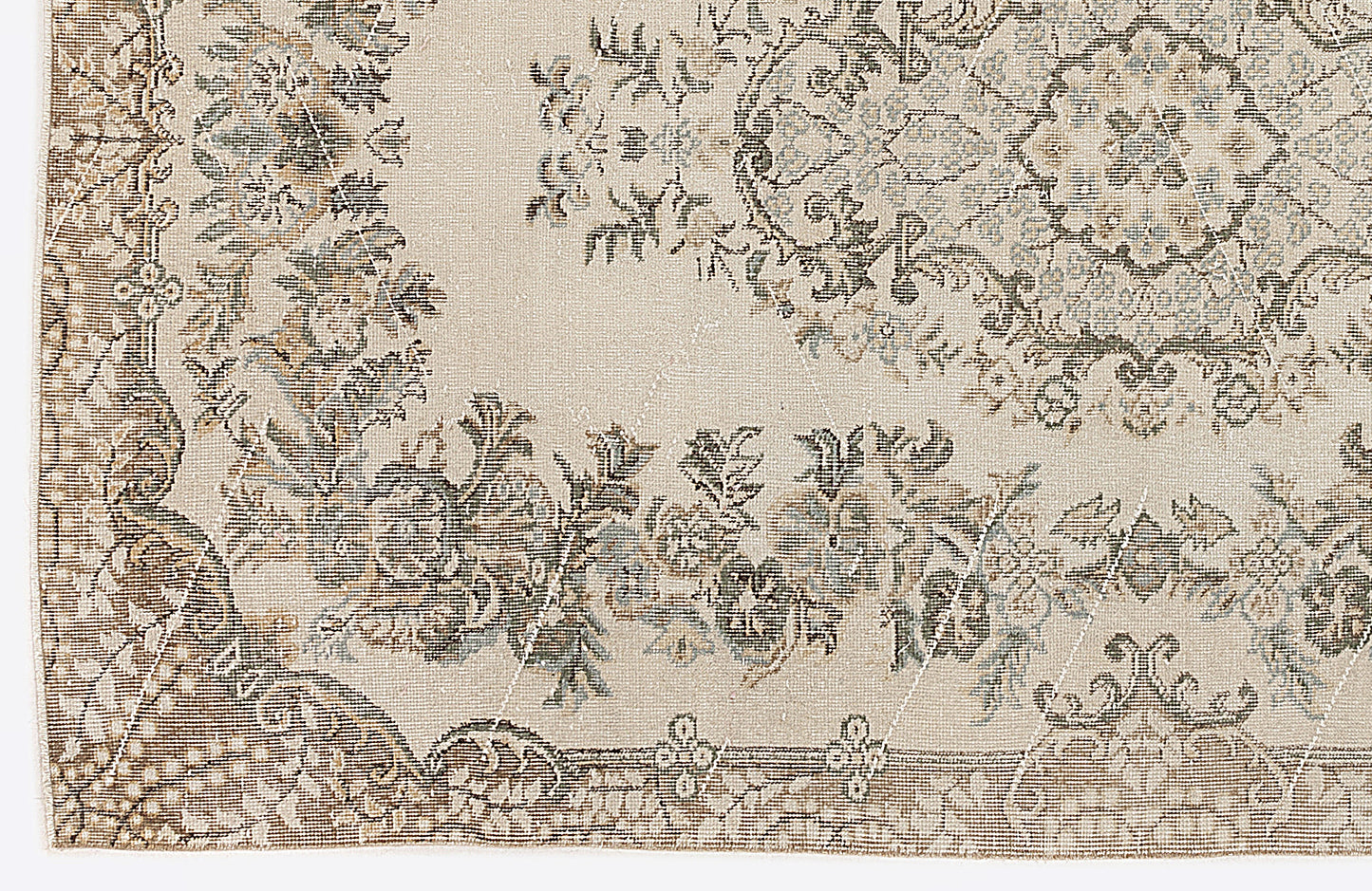 Mopiex - Vintage Medallion Rug - 5'7 X 8'8