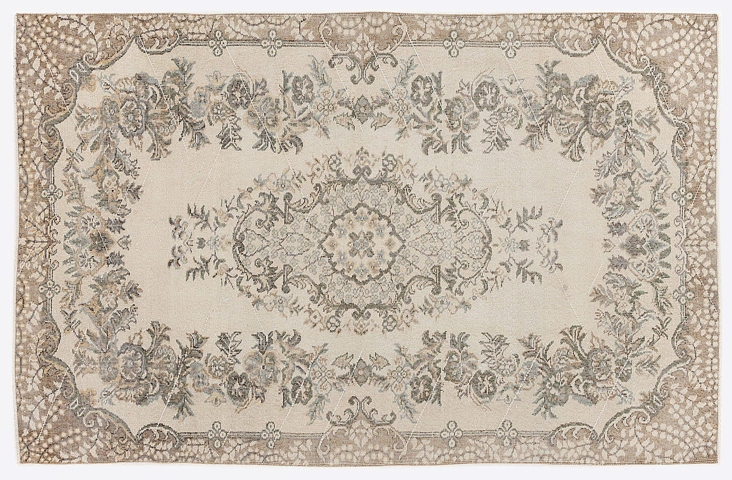 Mopiex - Vintage Medallion Rug - 5'7 X 8'8