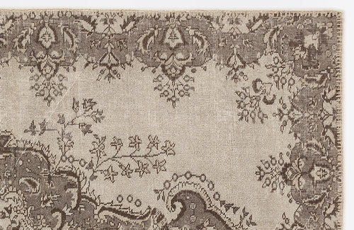 Load image 1 in gallery view. Blenoa - Vintage Medallion Rug - 5'4 X 8'6