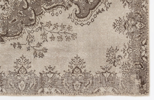 Load image 1 in gallery view. Blenoa - Vintage Medallion Rug - 5'4 X 8'6