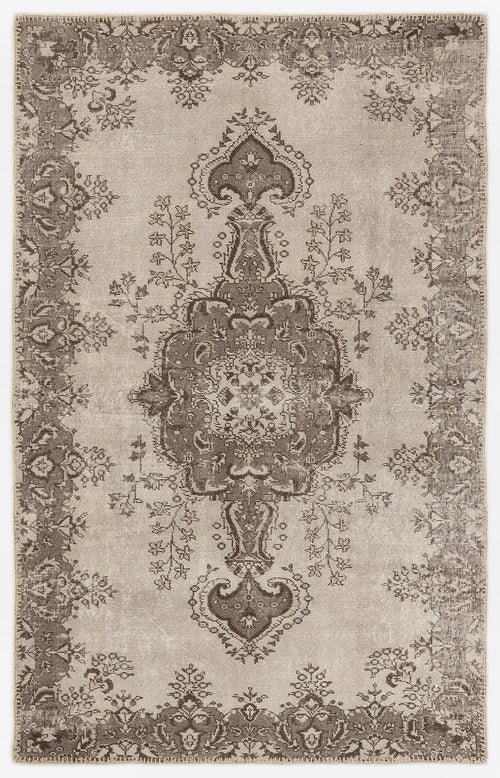Load image 1 in gallery view. Blenoa - Vintage Medallion Rug - 5'4 X 8'6