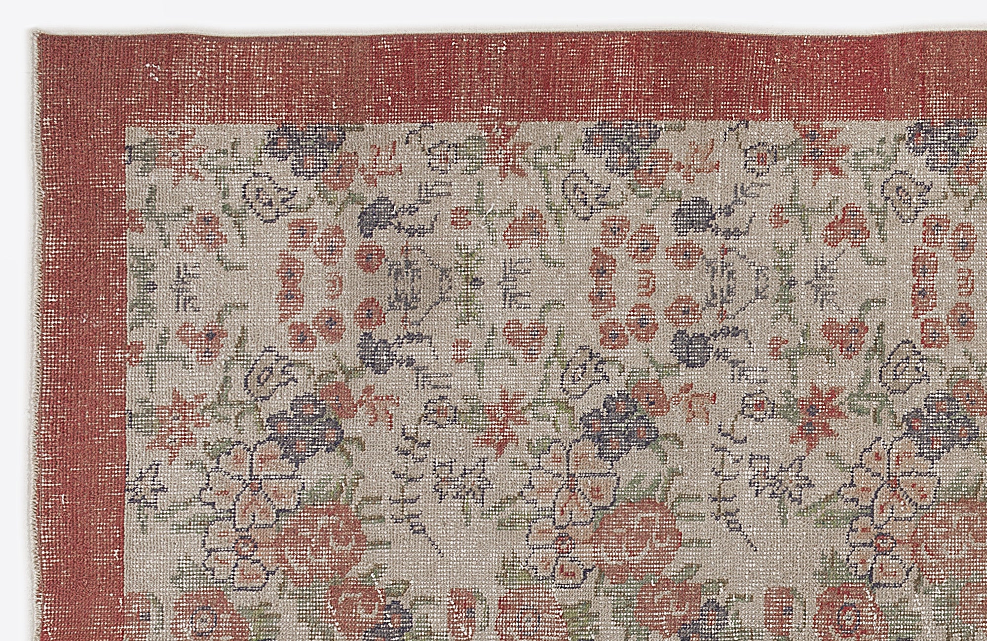 Shaex - Vintage Floral Rug - 5'5 X 9'0
