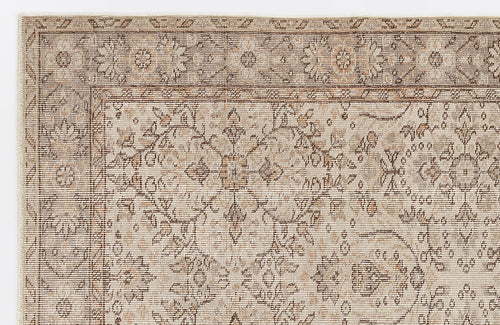 Load image 1 in gallery view. Mupoon - Vintage Floral Rug - 5'7 X 9'7