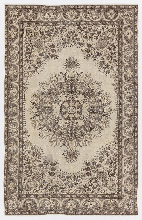 Load image 1 in gallery view. Thaar - Vintage Medallion Rug - 5'6 X 8'7