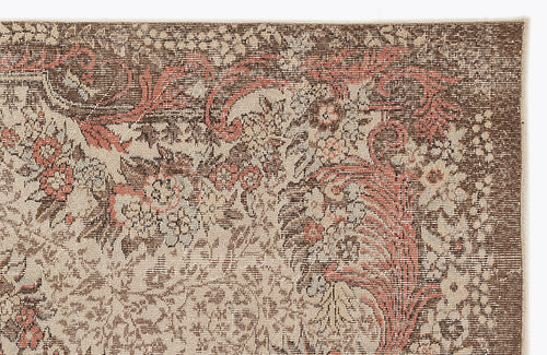 Load image 1 in gallery view. Kozeda - Vintage Medallion Rug - 5'8 X 9'8
