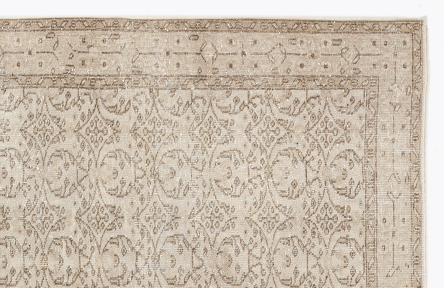 Dradana - Vintage Floral Rug - 5'5 X 9'2