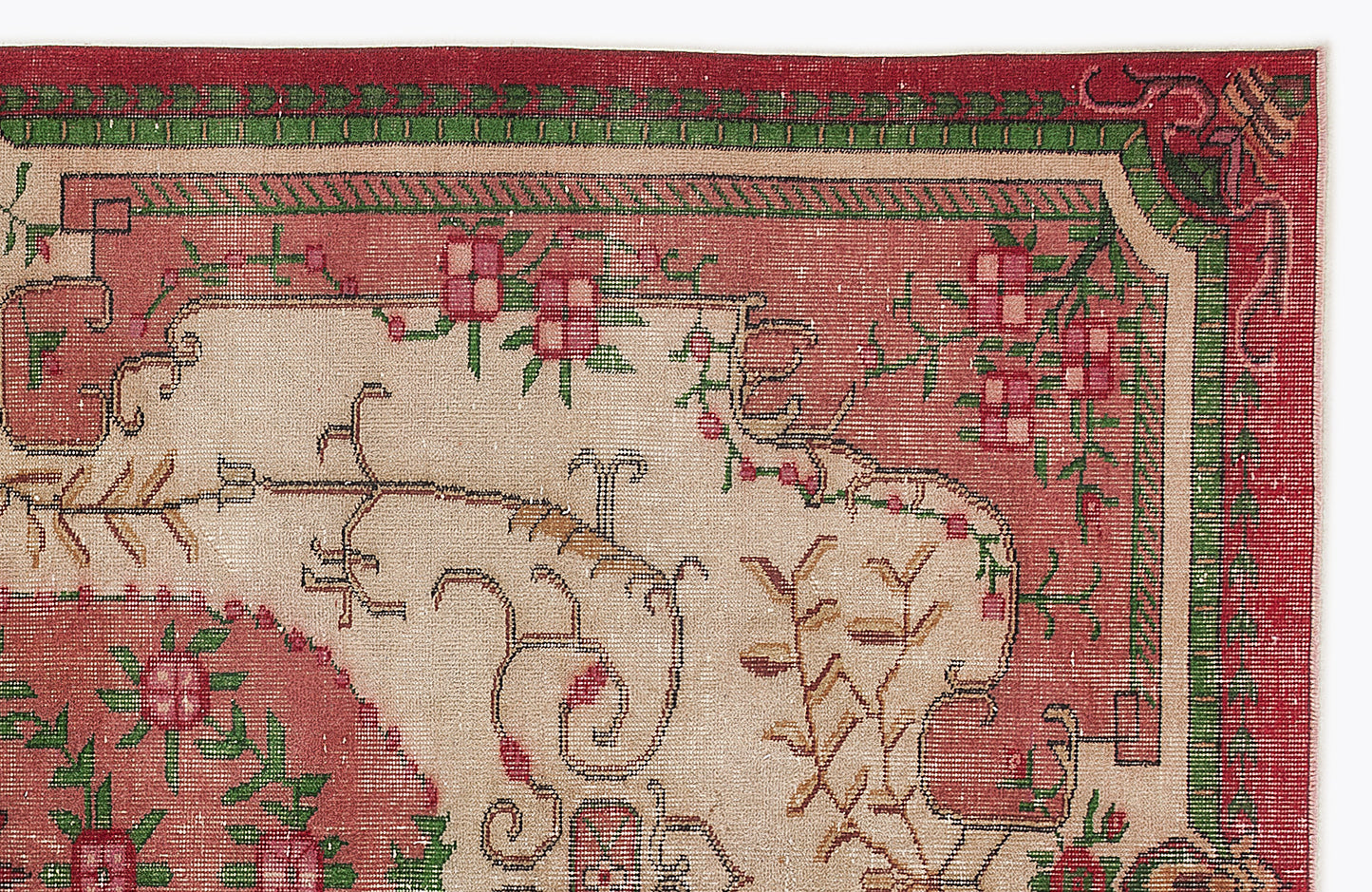 Tozesa - Vintage Medallion Rug - 5'7 X 9'2