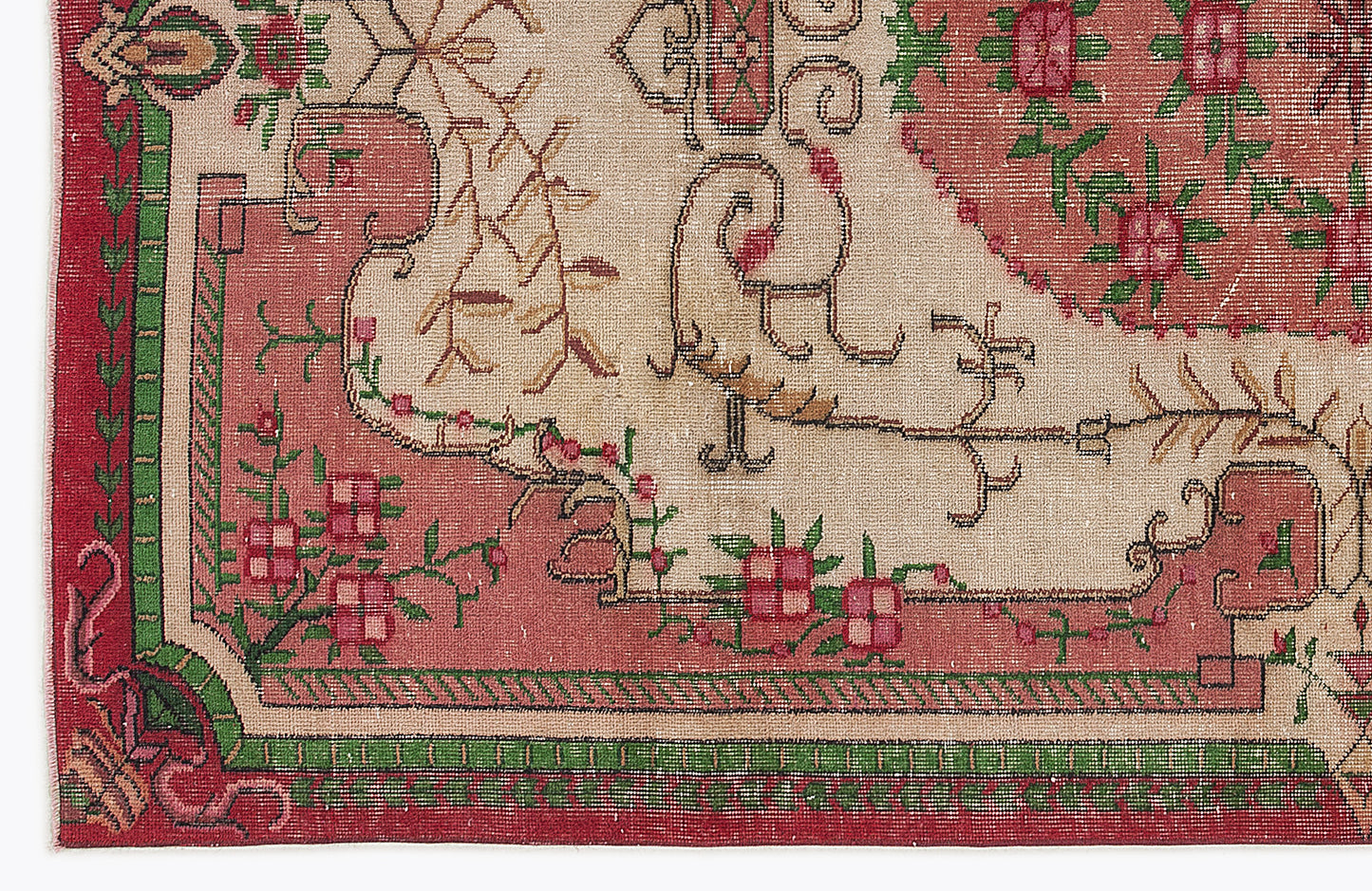 Tozesa - Vintage Medallion Rug - 5'7 X 9'2
