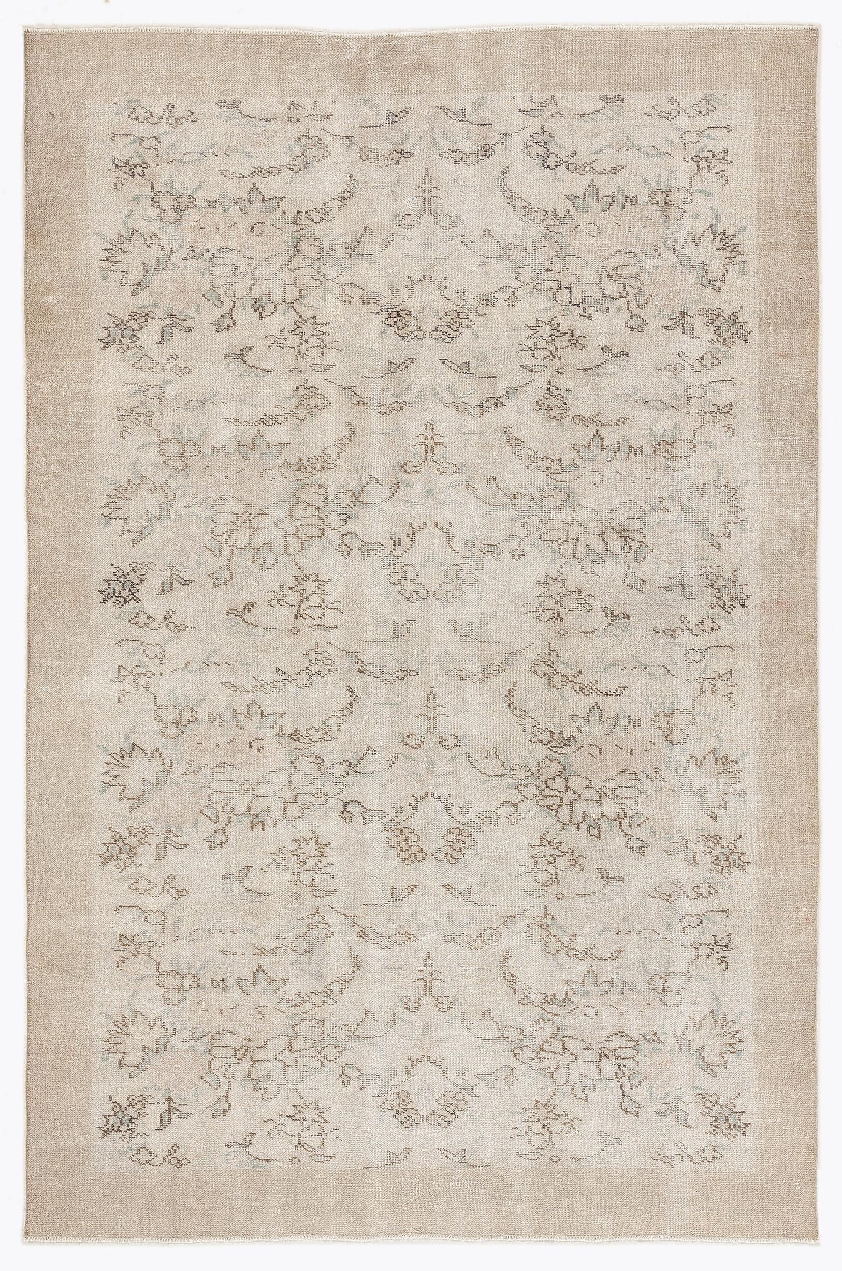 Bemuya - Vintage Floral Rug - 5'9 X 8'10