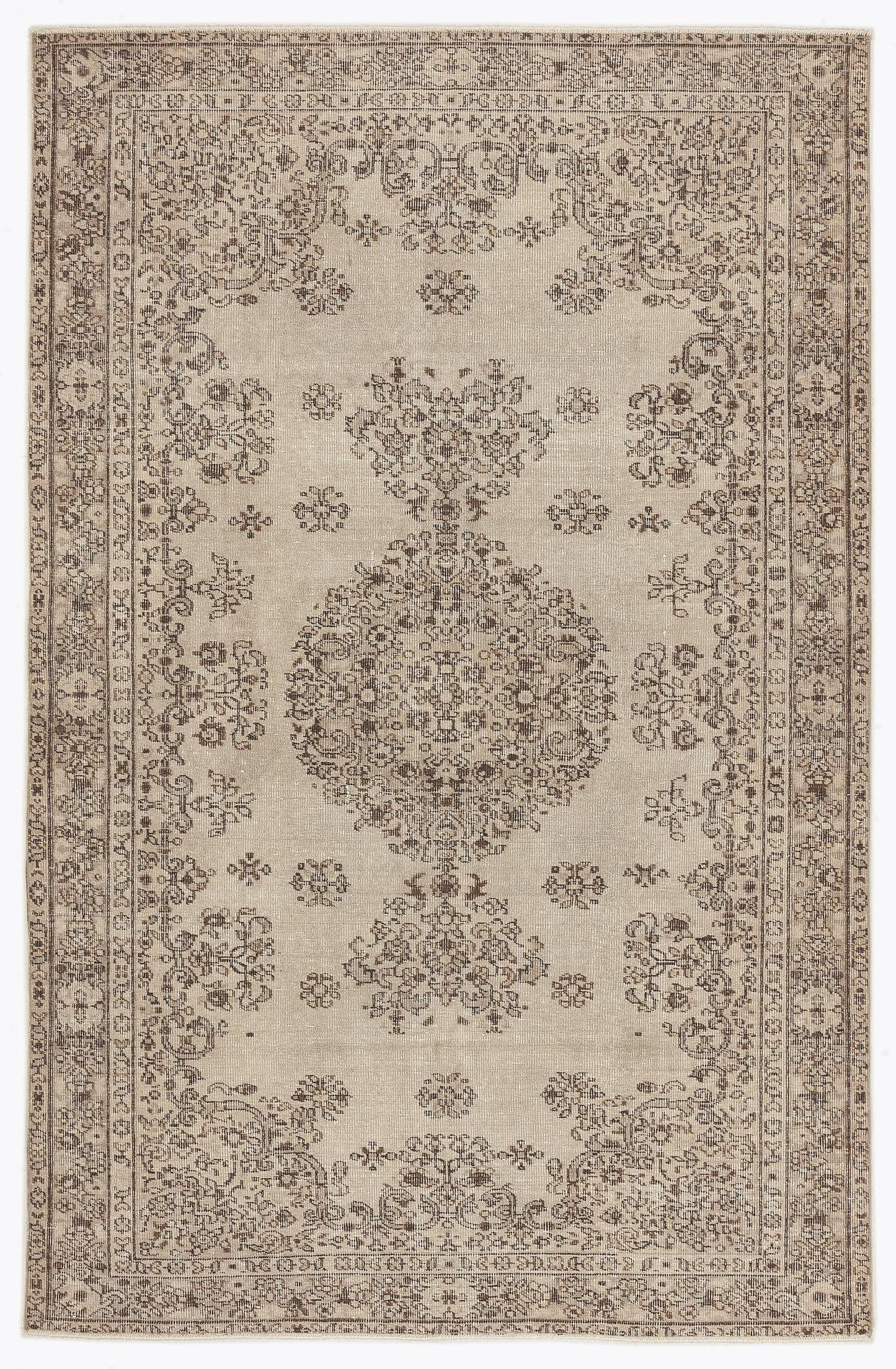Ledeix - Vintage Medallion Rug - 5'9 X 8'8
