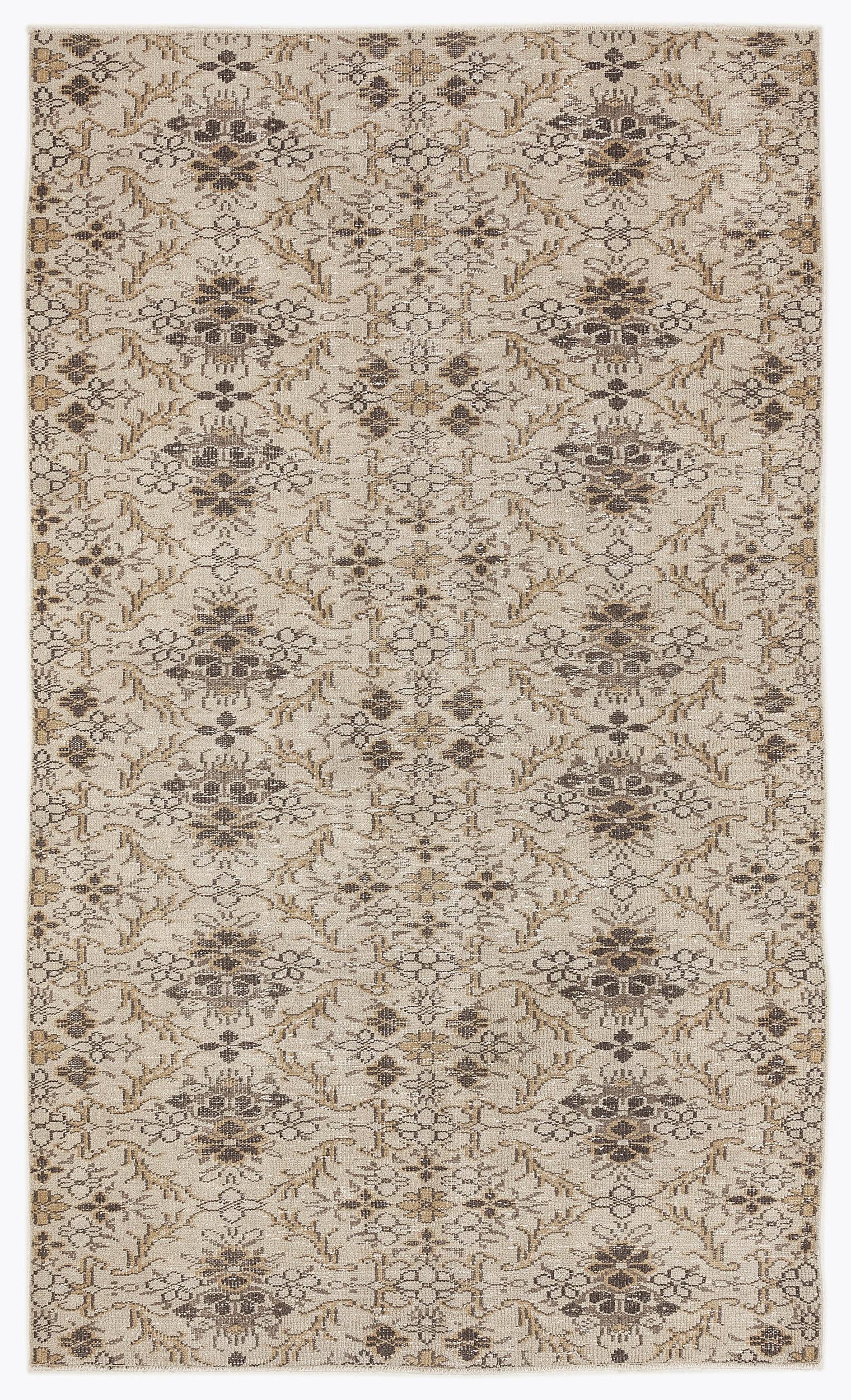 Trekuar - Vintage Floral Rug - 5'5 X 9'0