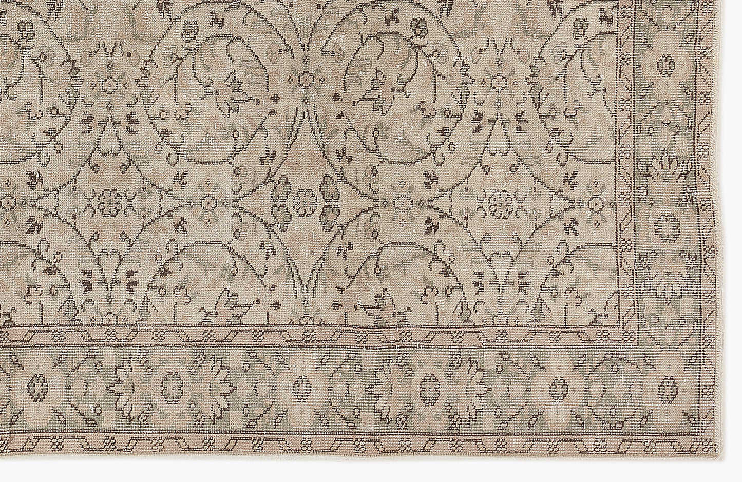 Bepoon - Vintage Floral Rug - 5'10 X 8'10
