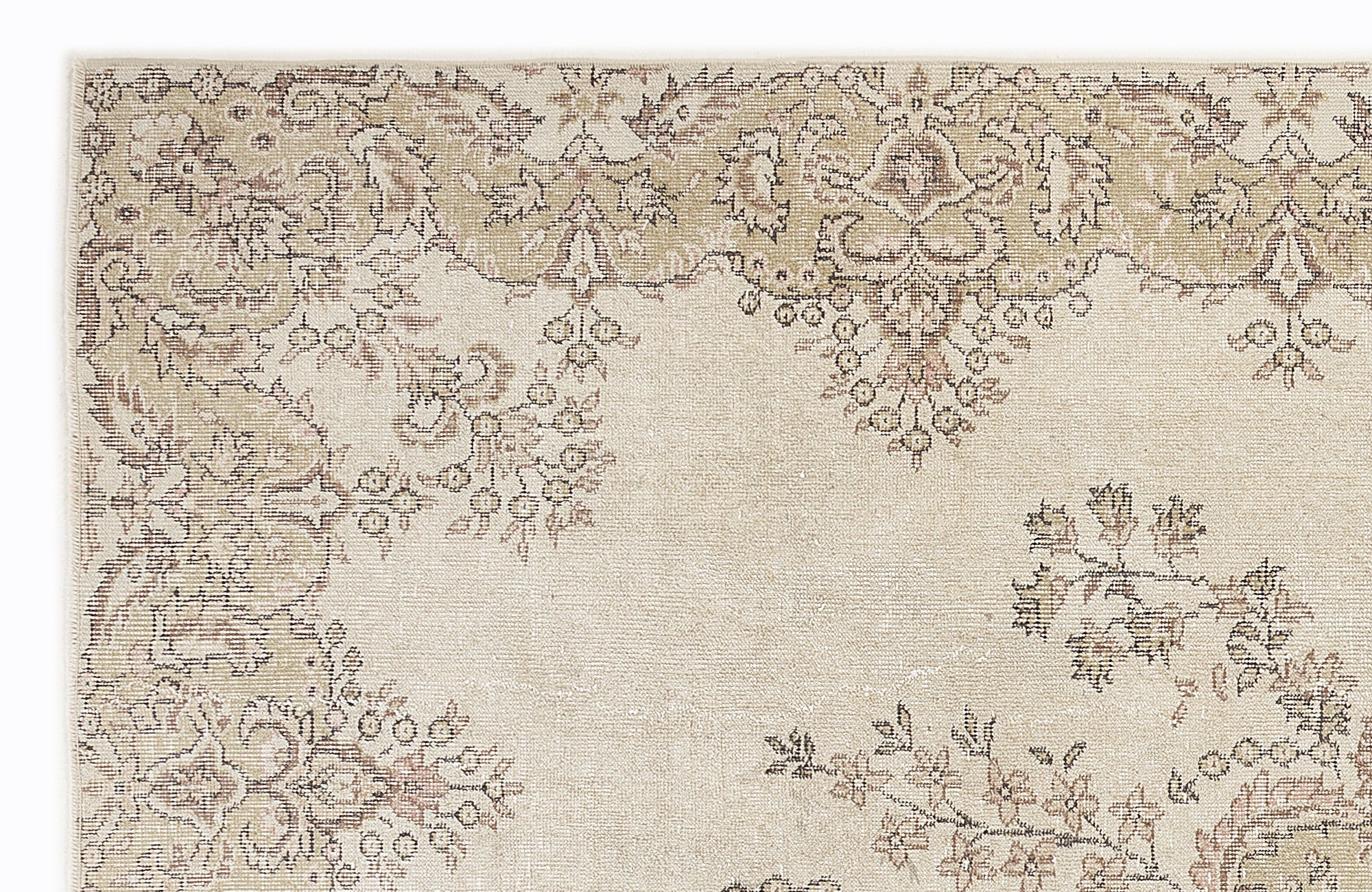 Difoor - Vintage Medallion Rug - 6'9 X 10'3
