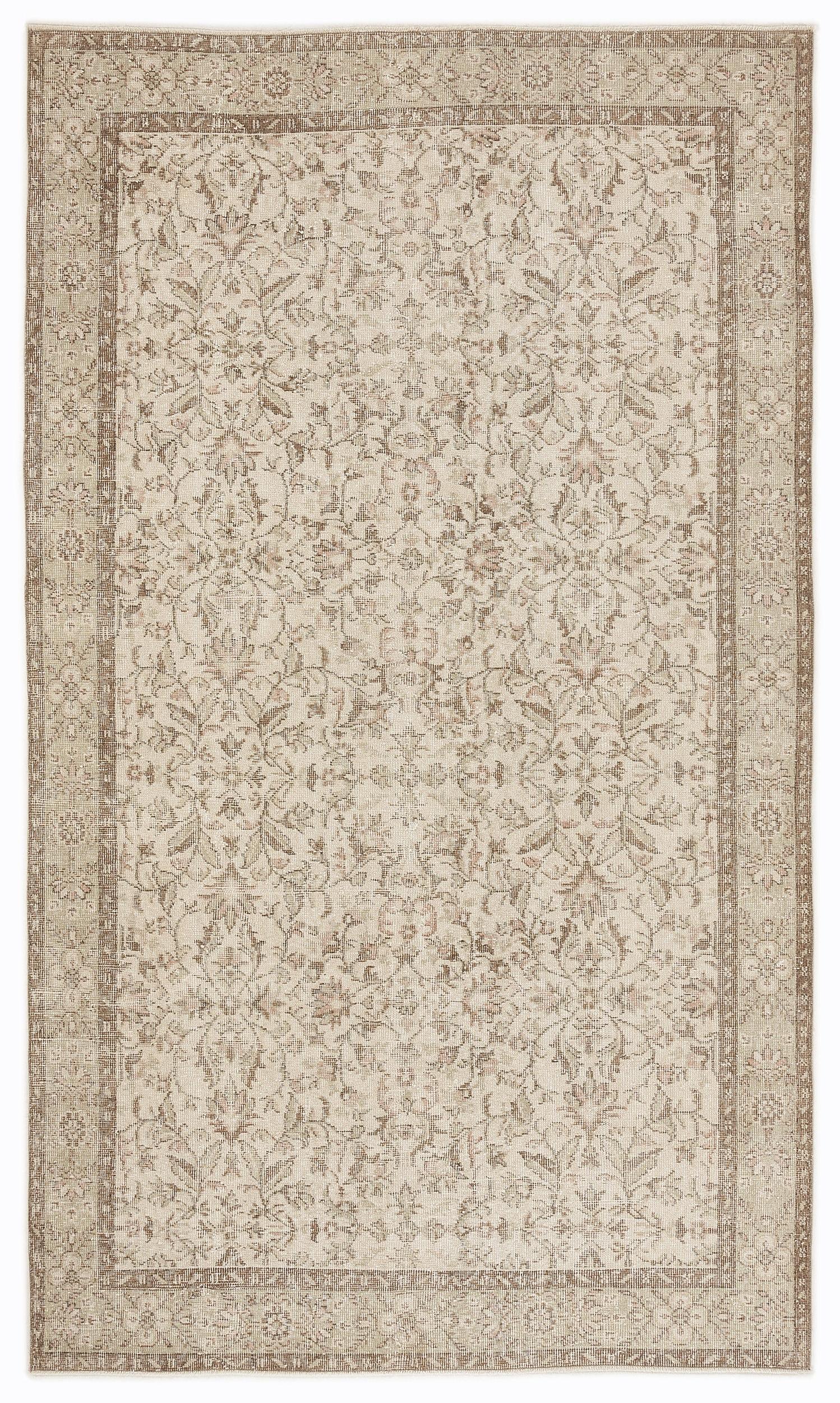 Ciabosa - Vintage Floral Rug - 5'5 X 9'4