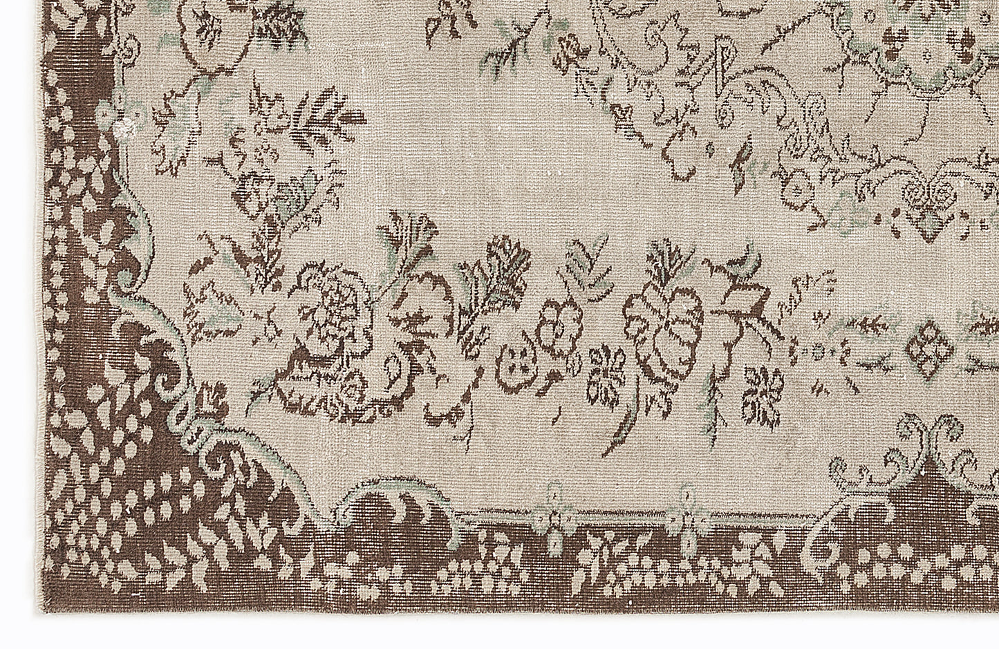 Ciguar - Vintage Medallion Rug - 5'10 X 8'7